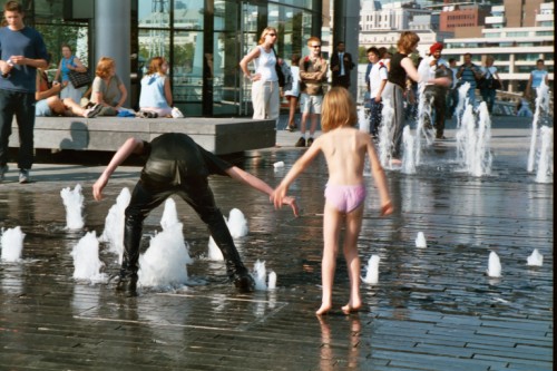 Fountains, City Hall, London